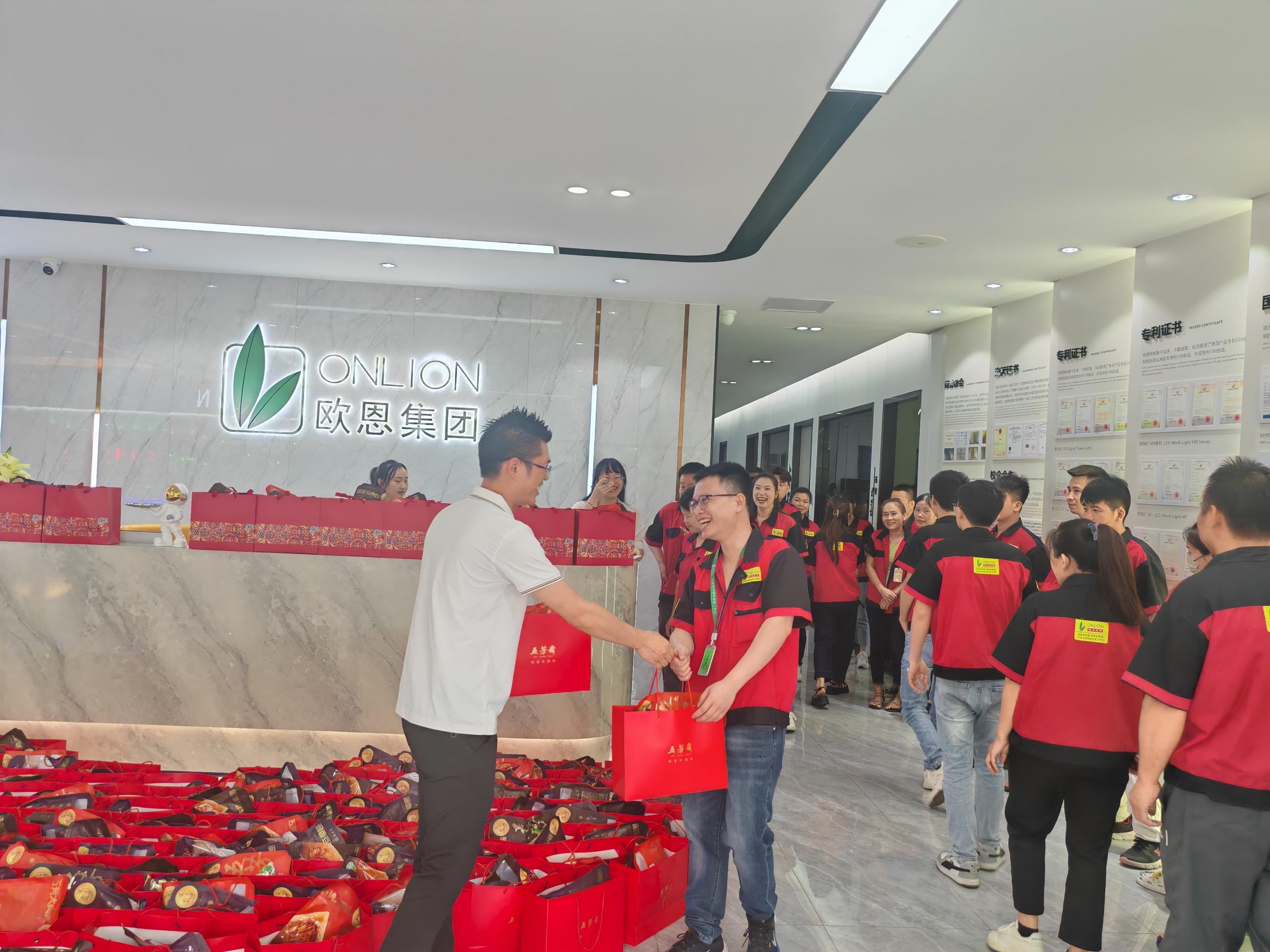 af2334c9a248f80f2bb2158e50b3ec3c_origin(1).jpg af2334c9a248f80f2bb2158e50b3ec3c_origin(1).jpg